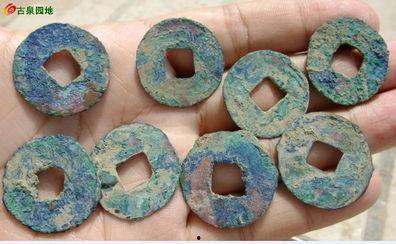 金钱秤上称不出来半两真心  第2张